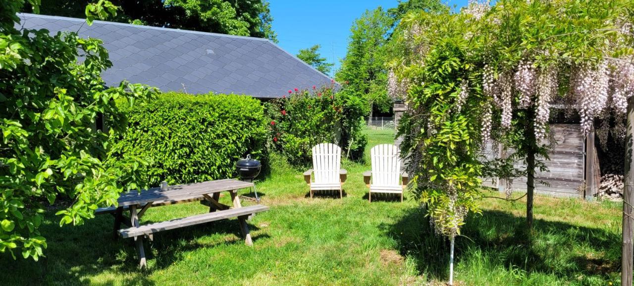 Le Gite Des Trois Vaches Brionne Exterior foto
