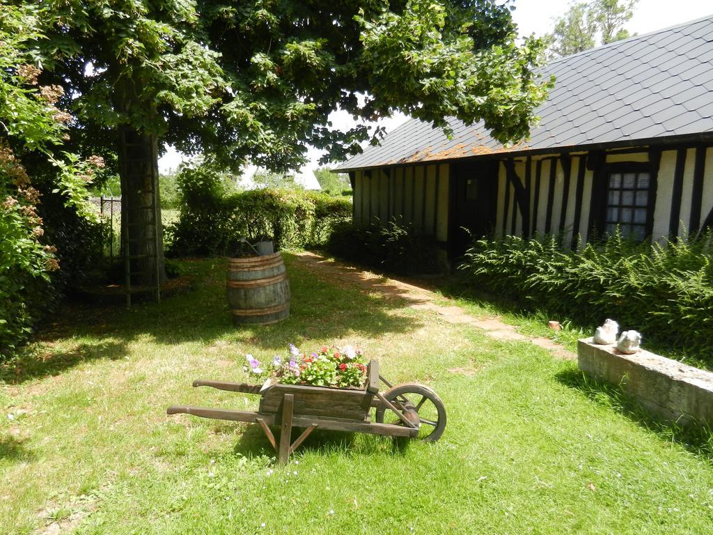 Le Gite Des Trois Vaches Brionne Habitación foto